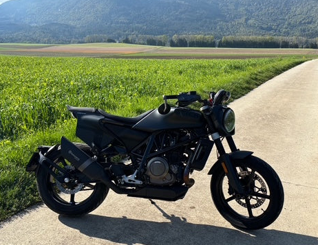 Husqvarna 701 Svartpilen 2019/