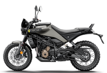 Charger l'image dans la galerie, Husqvarna 401 Svartpilen 2026